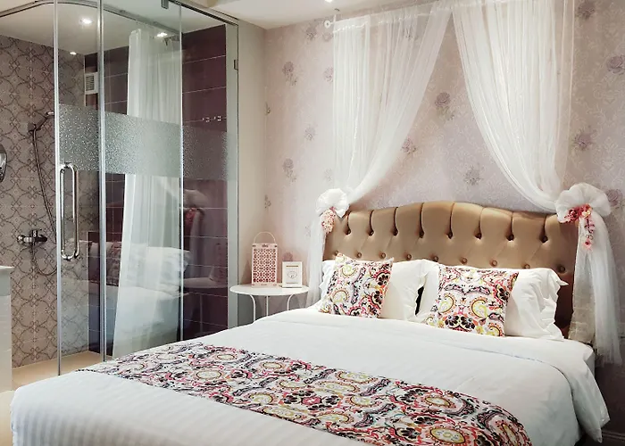 Hotel The Star Of Sathorn 4*