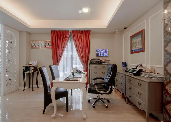 Hotel The Star Of Sathorn 4*